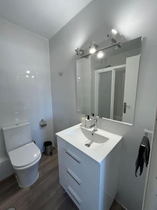 Atico C/Vistas, Recep 24H, Piscinas Y Parking Lägenhet Benalmádena Exteriör bild